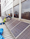 Trabajos de limpieza integral de fachadas en Edificio Sacyr.