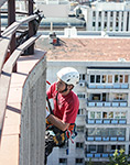 Rehabilitación de fachada en Alberto Alcocer, Madrid.